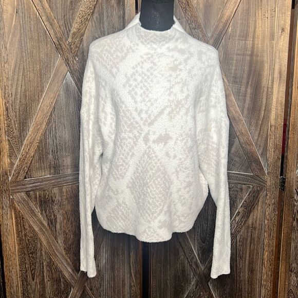 Express Sweater  - Picture 1 of 8